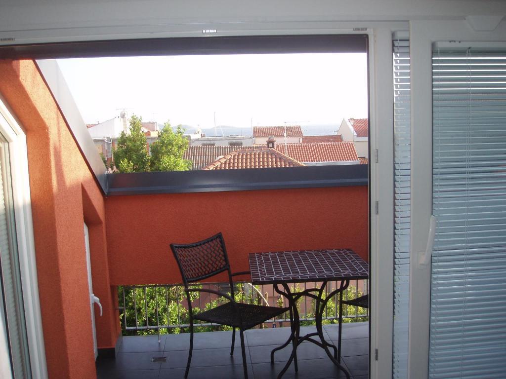 Number 5 Appartement Pakoštane Kamer foto